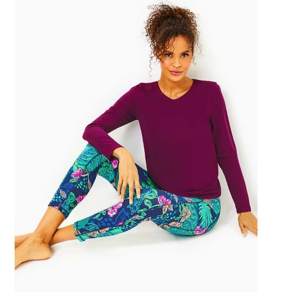Lilly Pulitzer womens XL leggings luxletic weekender high rise midi navy pattern